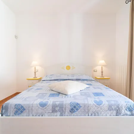 Bianca Villa Alghero